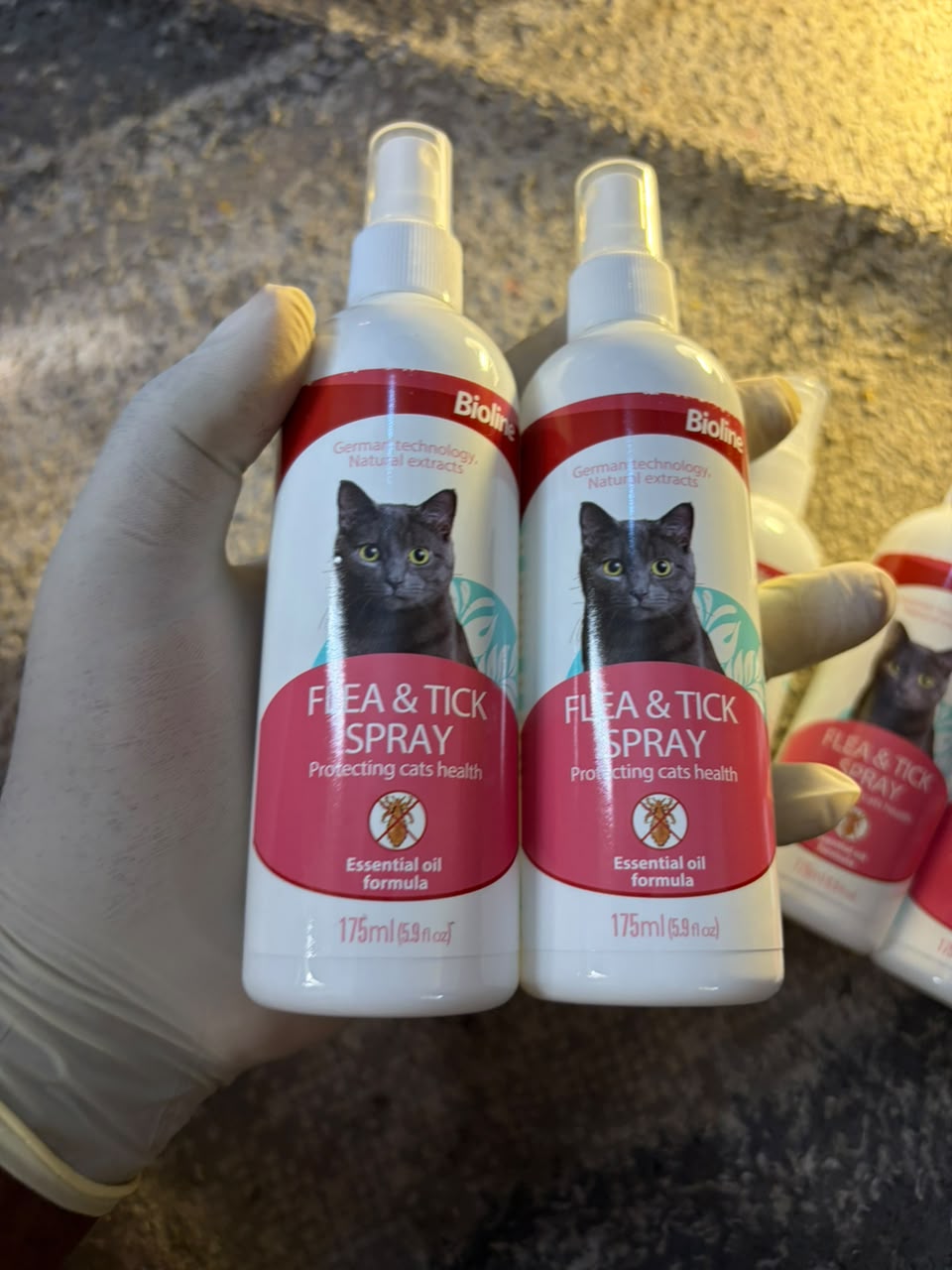 flea and tick spray